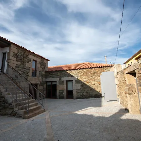 Casa De Tras-o-muro * Vila Real