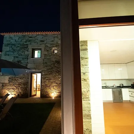 Casa De Tras-o-muro * Vila Real