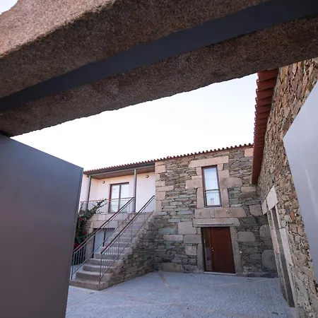 Casa De Tras-o-muro *