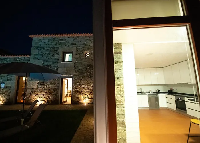 Casa De Tras-o-muro * Vila Real